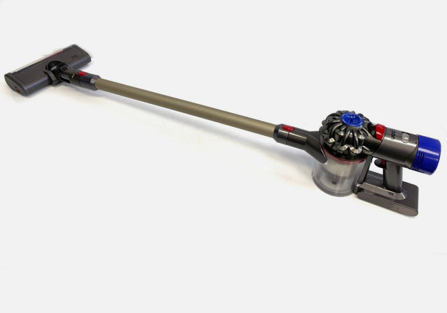Dyson V8 Pet Car Cordless Stick Vacuum Cleaner – Preowned (Used 4 Months)