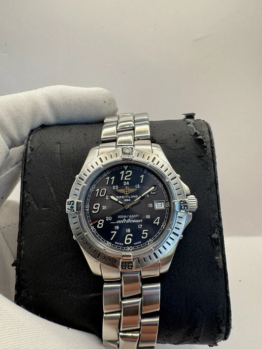 Breitling Colt Men's 38mm Black/Grey Dial Watch. Excellent Condition - A64350